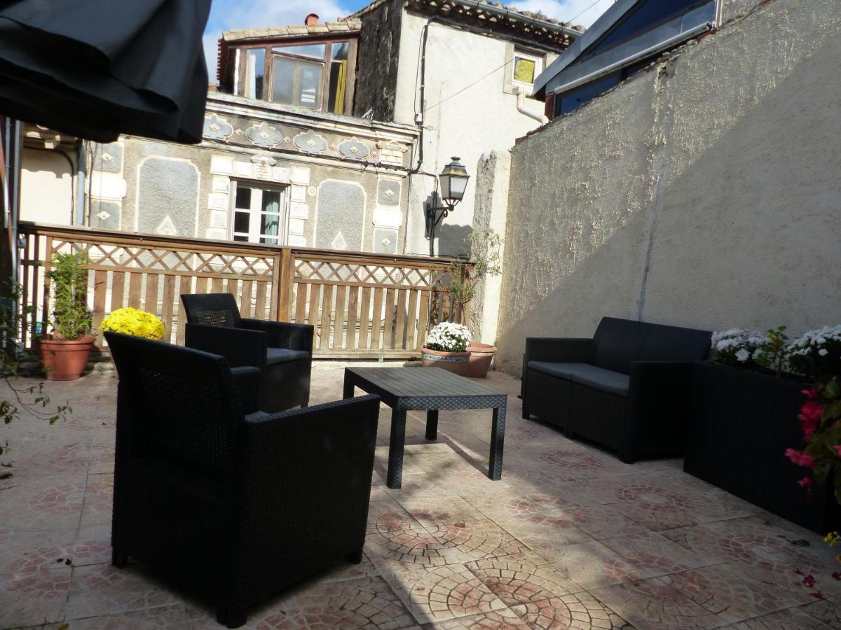 Maison Des Remparts Nichee Sous La Cite Carcassonne Exteriör bild