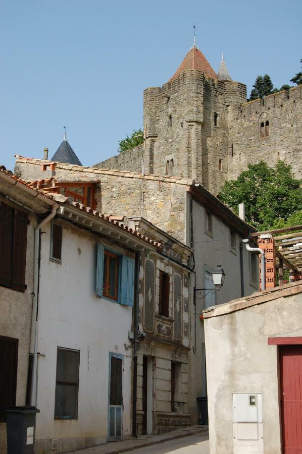 Maison Des Remparts Nichee Sous La Cite Carcassonne Exteriör bild